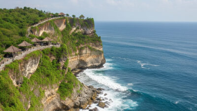 Uluwatu Bali, Liburan Bali