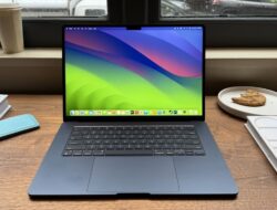 Apple MacBook Air M3 – Laptop Ultra Ringan dengan Performa Pro