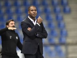 Gaji Patrick Kluivert: Bayaran Fantastis Sang Legenda di Dunia Kepelatihan